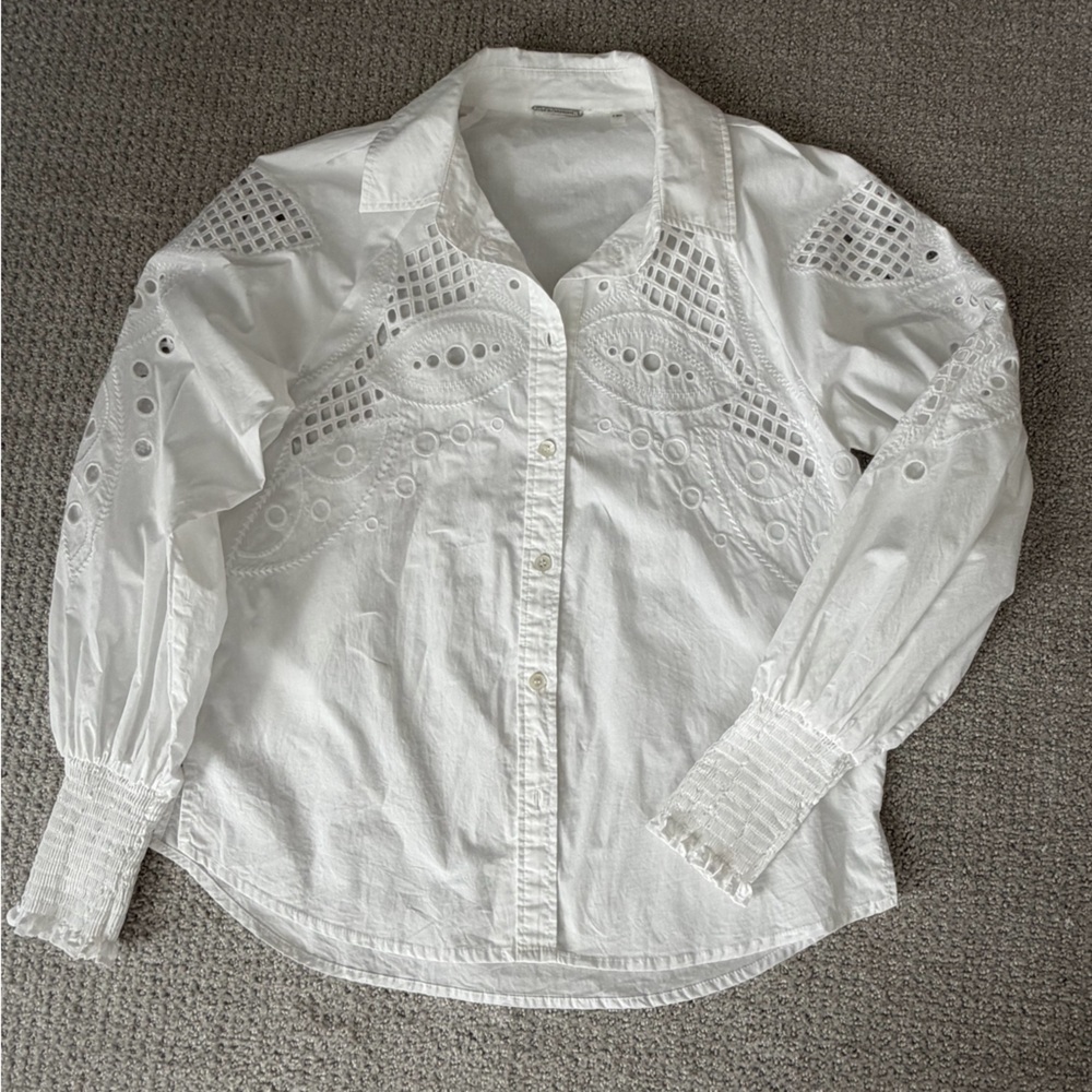 Elie Tahari White Eyelet Blouse